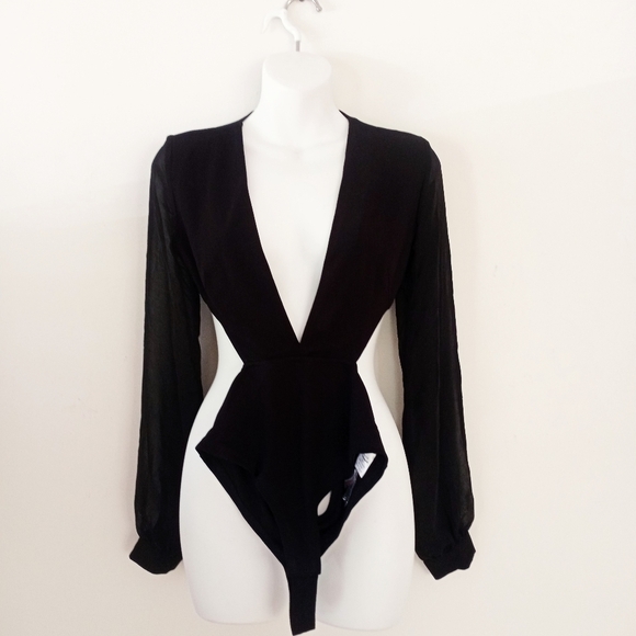Fashion Nova Bodysuit Deep Plunge Making Decisions Black with Cut Outs - Picture 10 of 12